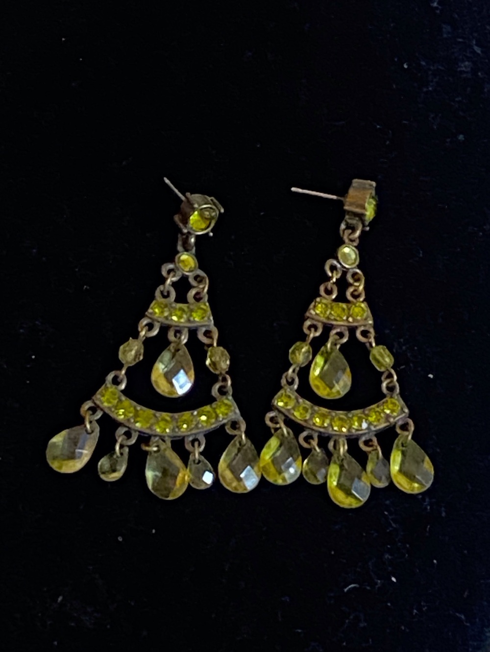Vintage Yellow Green Teardrop Chandelier Earrings with Crystal Accents